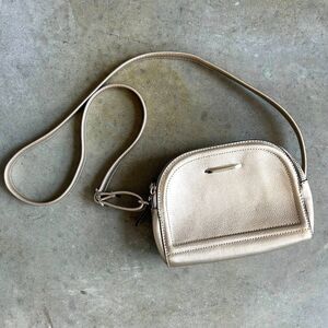 Apt. 9 Gold Shoulder Bag Multi-Compartment Adjustable Strap